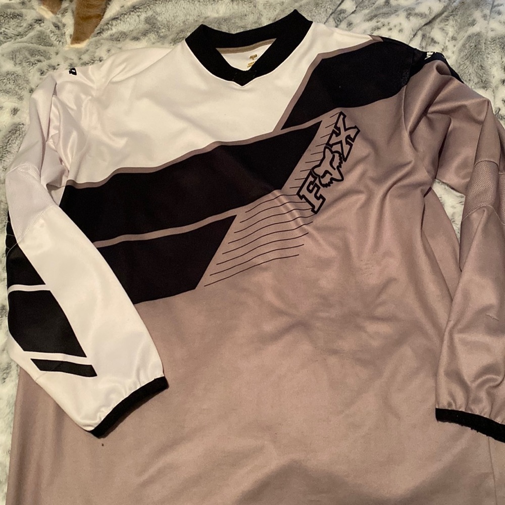 Fox racing shirt// slightly worn but still in good condition